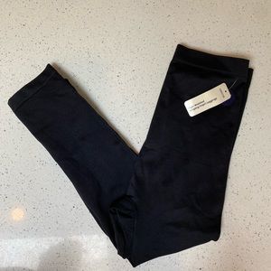 Empetua High-Waisted Shaping Capri Leggings